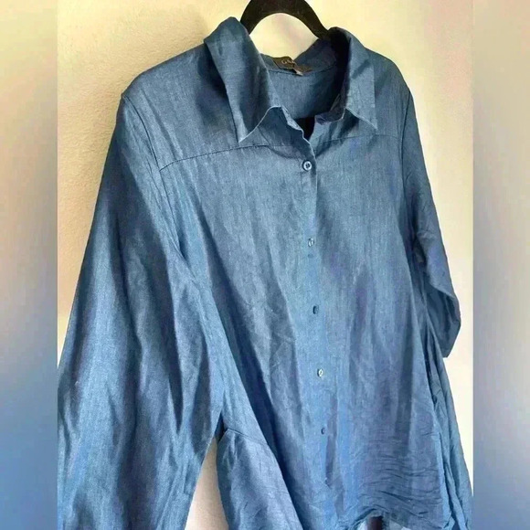 Soft coastal denim tunic dress with pockets in size large! - Picture 3 of 4